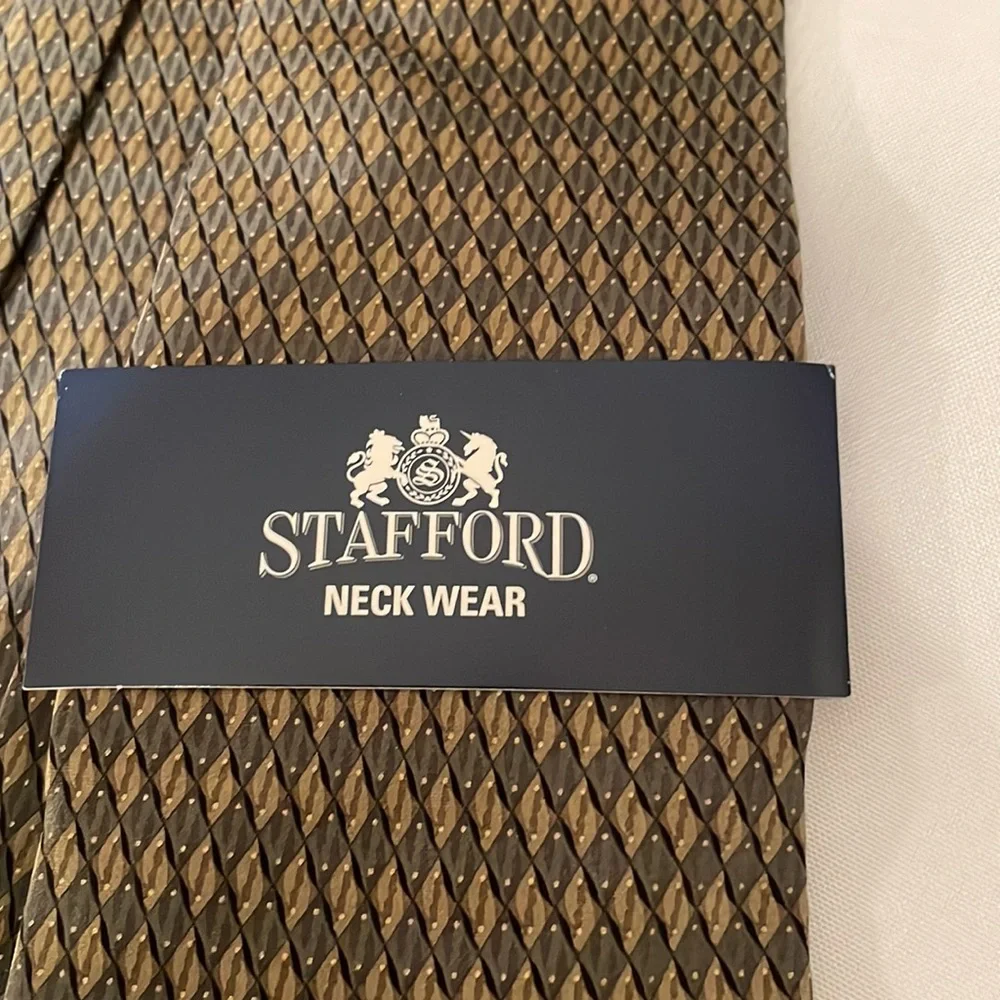 Stafford mens tie